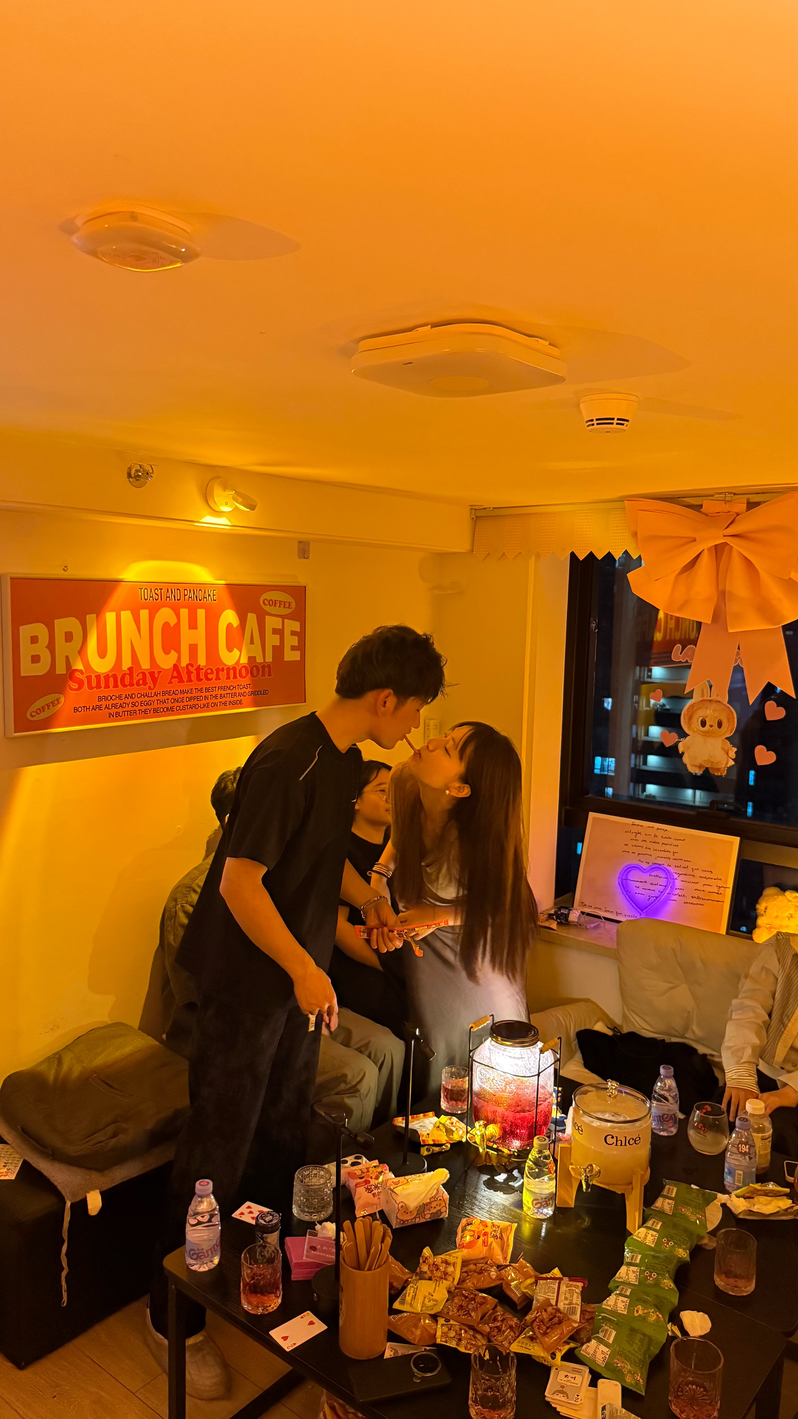 每周六晚上无限畅饮主持人带飞喝酒局主题派对